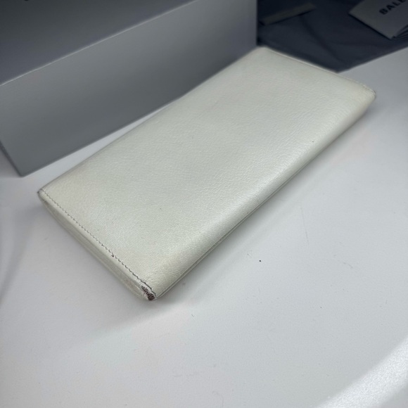 Balenciaga Gold Metallic Edge Long Wallet - Picture 5 of 9